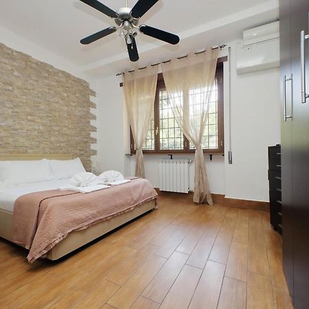 Vatican Flat Cozy With Private Court Rom Exterior foto